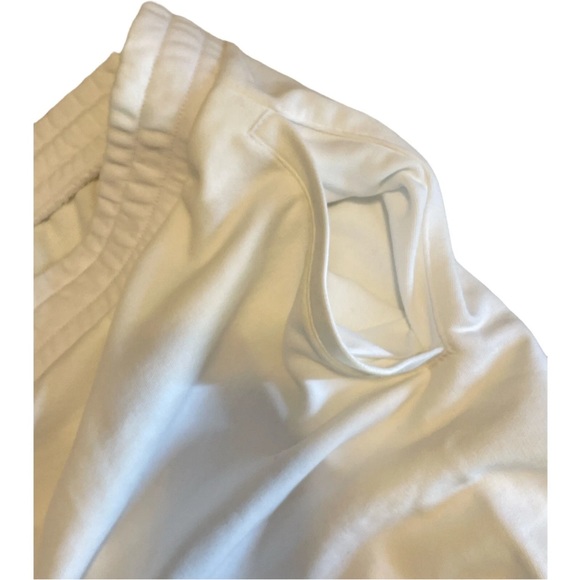 Men’s Shorts Plus Size 3XL PUMA Camo Element Cat Shorts White - Picture 7 of 11